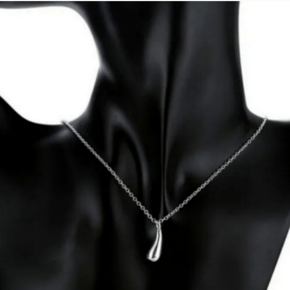 925 Sterling Silver Waterdrop Jewelry Set Bracelet Necklace Earrings and Ring - Picture 15 of 16